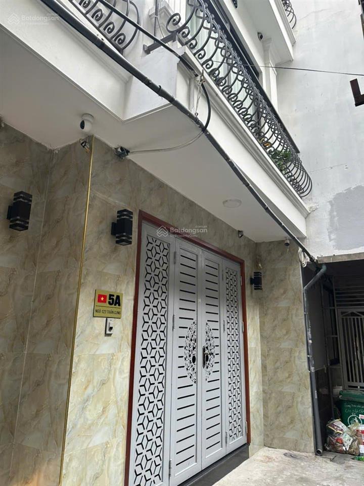 Nhà đẹp trần cung 45m2x6 tầng thang máy 6px5 phụ,giá hấp dẫn.