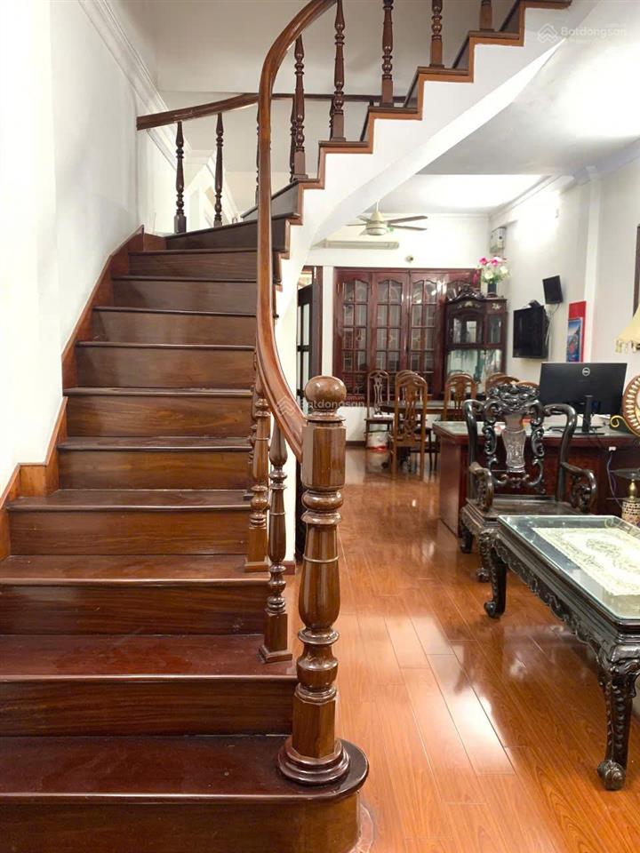 Chính chủ bán nhà khu chia lô  nguyễn chí thanh  pháo đài láng  đống đa  hà nội