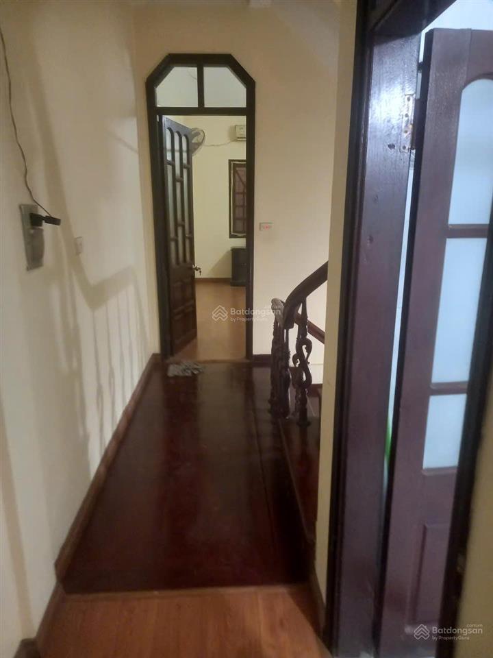 Chính chủ cho thuê nhà nguyên căn nguyễn chí thanh, phường láng thượng, 5 ngủ, 14 triệu/tháng