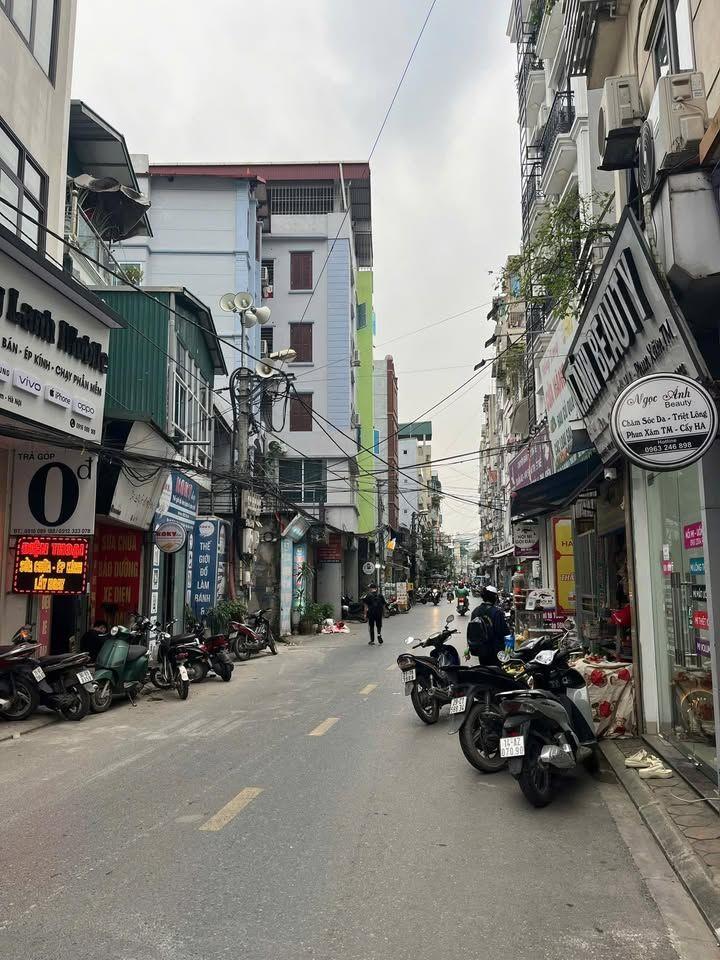 Bán căn nhà phố tại Trâu Quỳ Gia Lâm