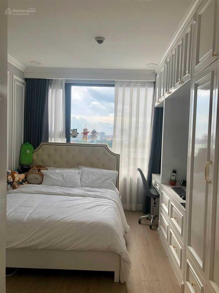 Chủ nhà cho thuê ch the tresor, quận 4, dt 100m2, 3pn, 2wc, full nội thất sang đẹp, giá 24tr