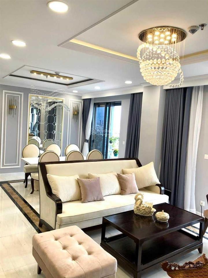 Chủ nhà cho thuê ch the tresor, quận 4, dt 100m2, 3pn, 2wc, full nội thất sang đẹp, giá 24tr