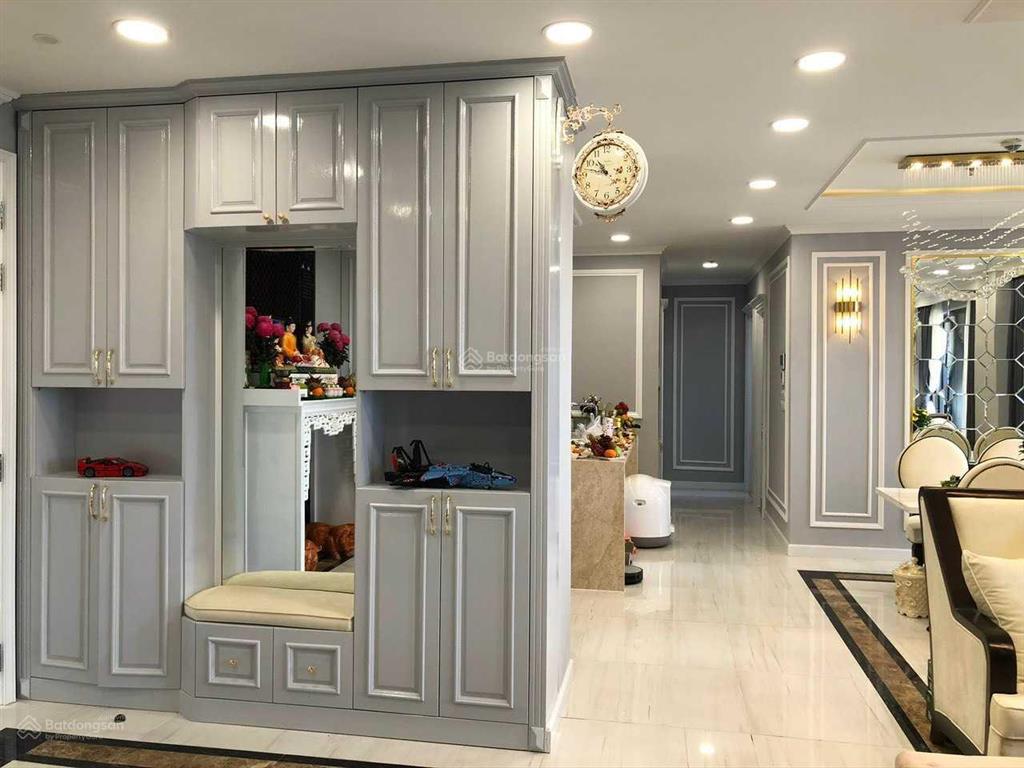 Chủ nhà cho thuê ch the tresor, quận 4, dt 100m2, 3pn, 2wc, full nội thất sang đẹp, giá 24tr