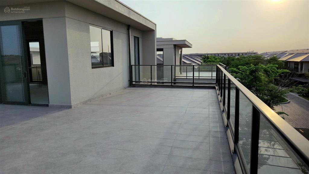 Dinh thự waterpoint khu compoud 400m2 giá chỉ 15 tỷ mua trực tiếp từ cđt