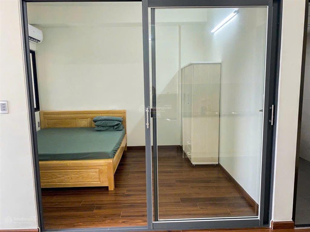 Cần bán căn hộ 51m2, đầy đủ nội thất, view hồ bơi, cv. nhà còn mới, sạch sẽ.