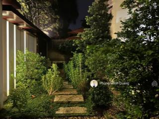 Bán biệt thự đẹp tốt nhất đường nguyễn văn hưởng thảo điền, 15x25 cn350m2 hầm 3 tầng, giá 105 tỷ tl