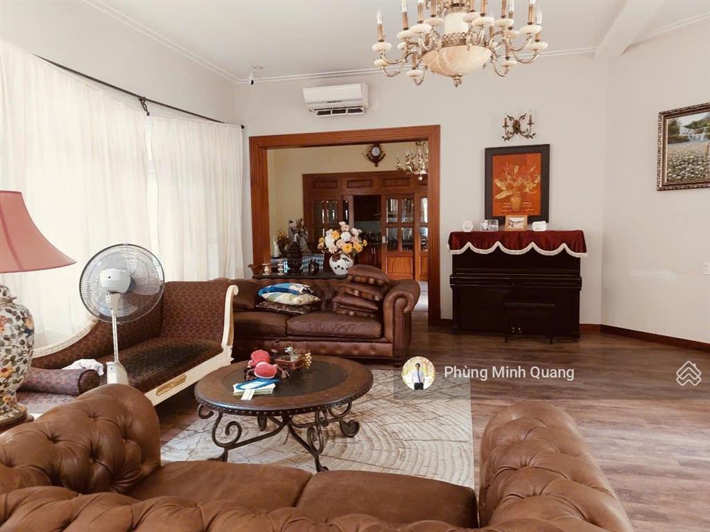 Chỉ 170tr/m2! bán biệt thự hồ bơi sân vườn khu villa mùa xuân thủ thiêm thạnh mỹ lợi q2 cn 550m2