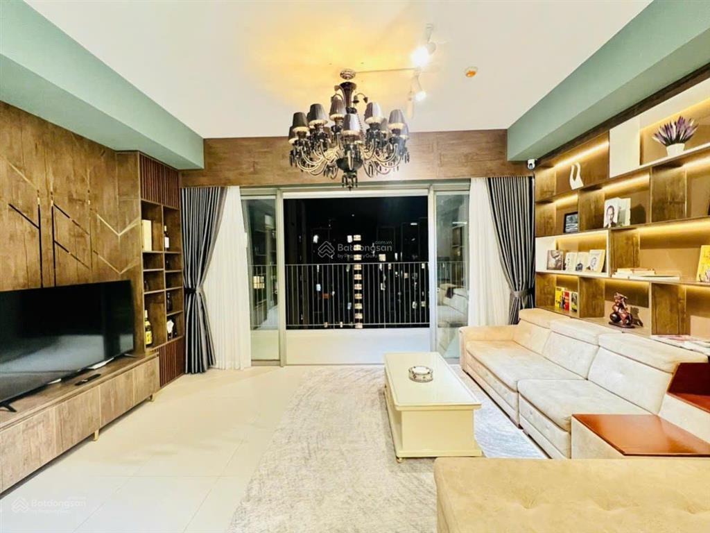Cho thuê căn góc 3pn đẹp rộng view thoáng, full nội thất dọn vào ở ngay