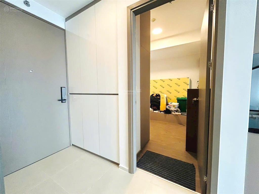 Bán 2pn 59 m2 westgate đầy đủ nội thất dọn vào ở ngay, view đẹp thoáng mát phong thủy tốt