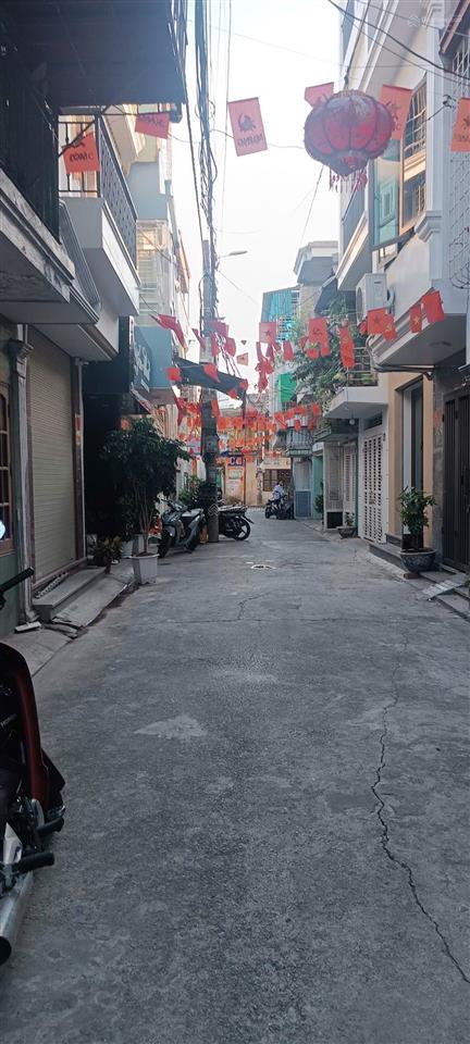 4 tầng độc lập  ngay trung tâm hồng bàng  ngõ trải nhựa, ô tô tránh  giá chỉ hơn 3 tỷ