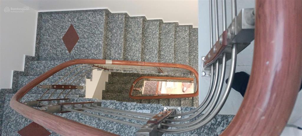 Nhà 5m mặt tiền  hiếm tại tdc vinhomes xi măng  dân xây 4 tầng độc lập
