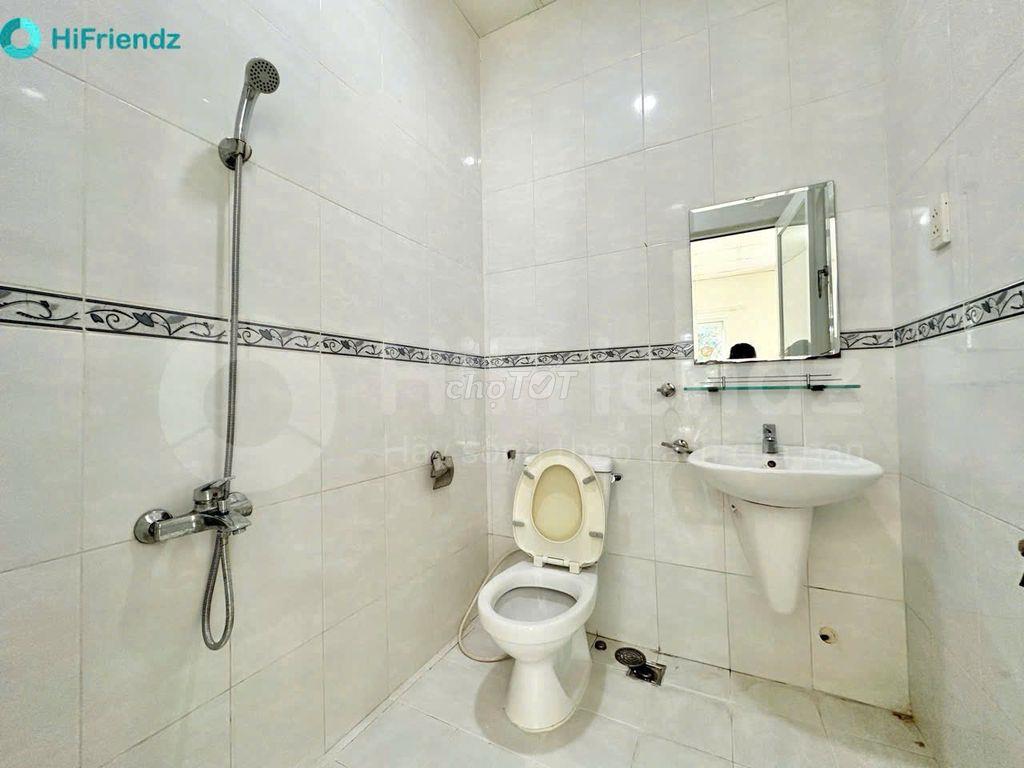 Phòng 20m2 đầy đủ tiện ích có Hồ Bơi ở Mega Ruby