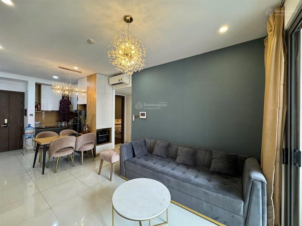 Cần bán 2pn saigon royal q4 rộng 60m2 giá tốt nhất thị trường chỉ 6,9 tỷ all in