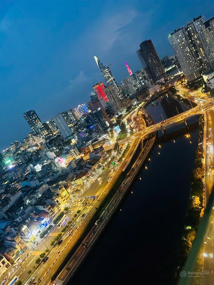 Bán nhanh 3pn hoa hậu, view pháo hoa đẹp nhất millennium q4, thương lượng cho khách thiện chí