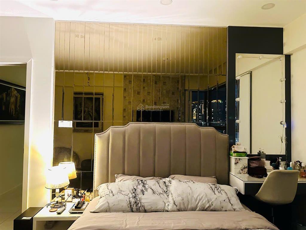 Bán nhanh 3pn hoa hậu, view pháo hoa đẹp nhất millennium q4, thương lượng cho khách thiện chí