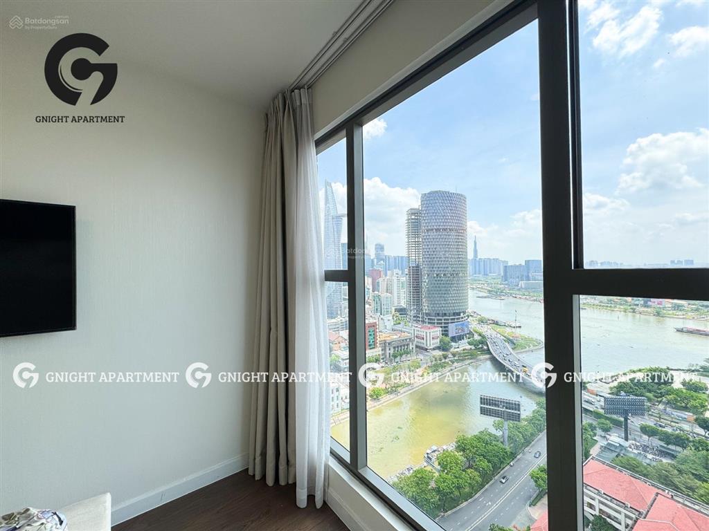 Bán 2pn saigon royal view sông, trọn vẹn pháo hoa đẹp nhất q4, giá mềm nhất trục