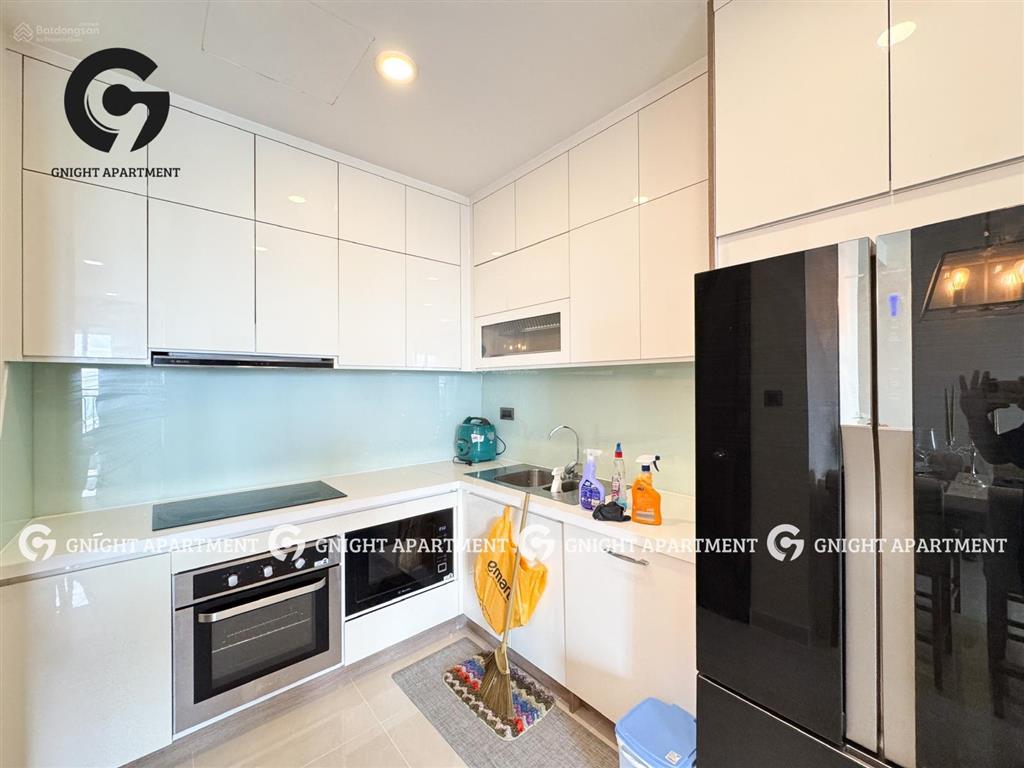Bán 2pn saigon royal view sông, trọn vẹn pháo hoa đẹp nhất q4, giá mềm nhất trục