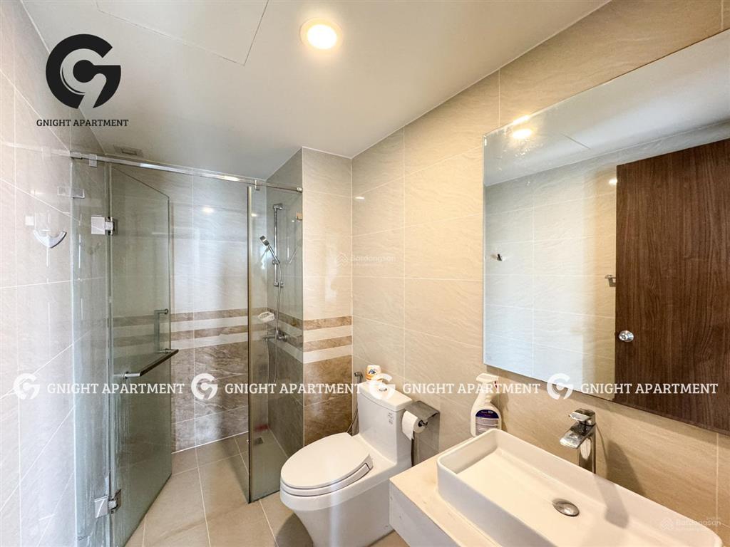 Bán 2pn saigon royal view sông, trọn vẹn pháo hoa đẹp nhất q4, giá mềm nhất trục