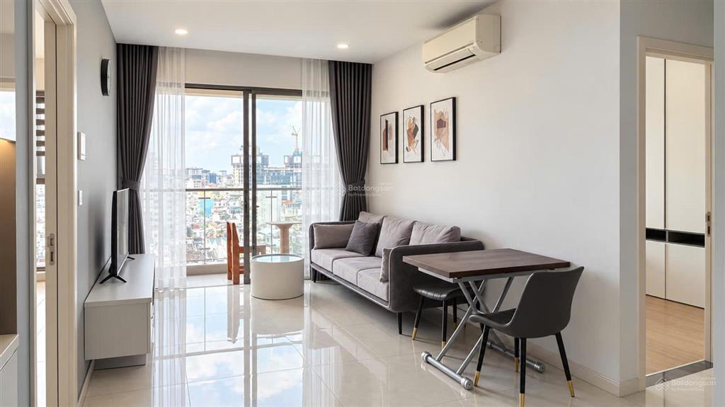 Bán nhanh giá tốt 2pn2wc millennium q4 chỉ 7tỷ750 có sổ hồng