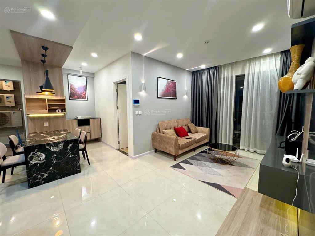 Bán 2pn2wc 75m2 có sổ hồng, millennium q4 chỉ 7 tỷ 750.  0909 812 *** đậu ngọc