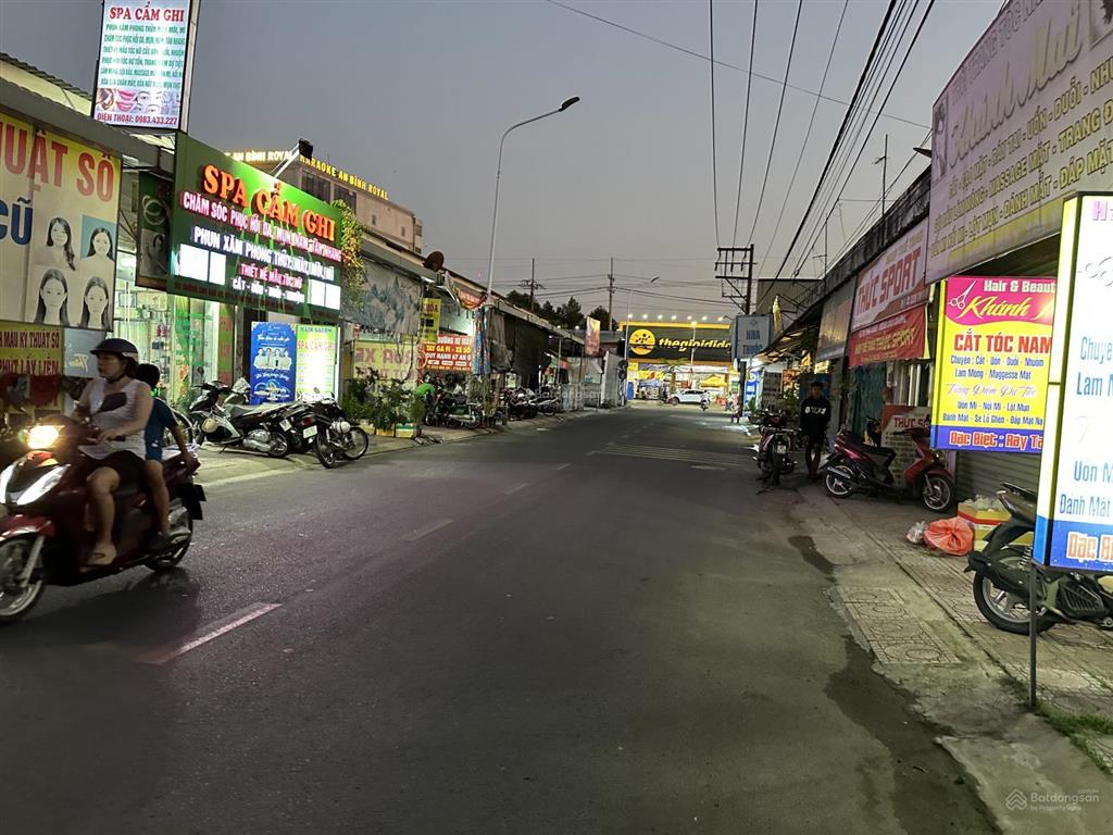 Chủ ngợp, bán đất 511.2m2. tặng nhà trọ thu nhập 30tr. đường lớn thông, vị trí cực tốt. 0366 236 ***