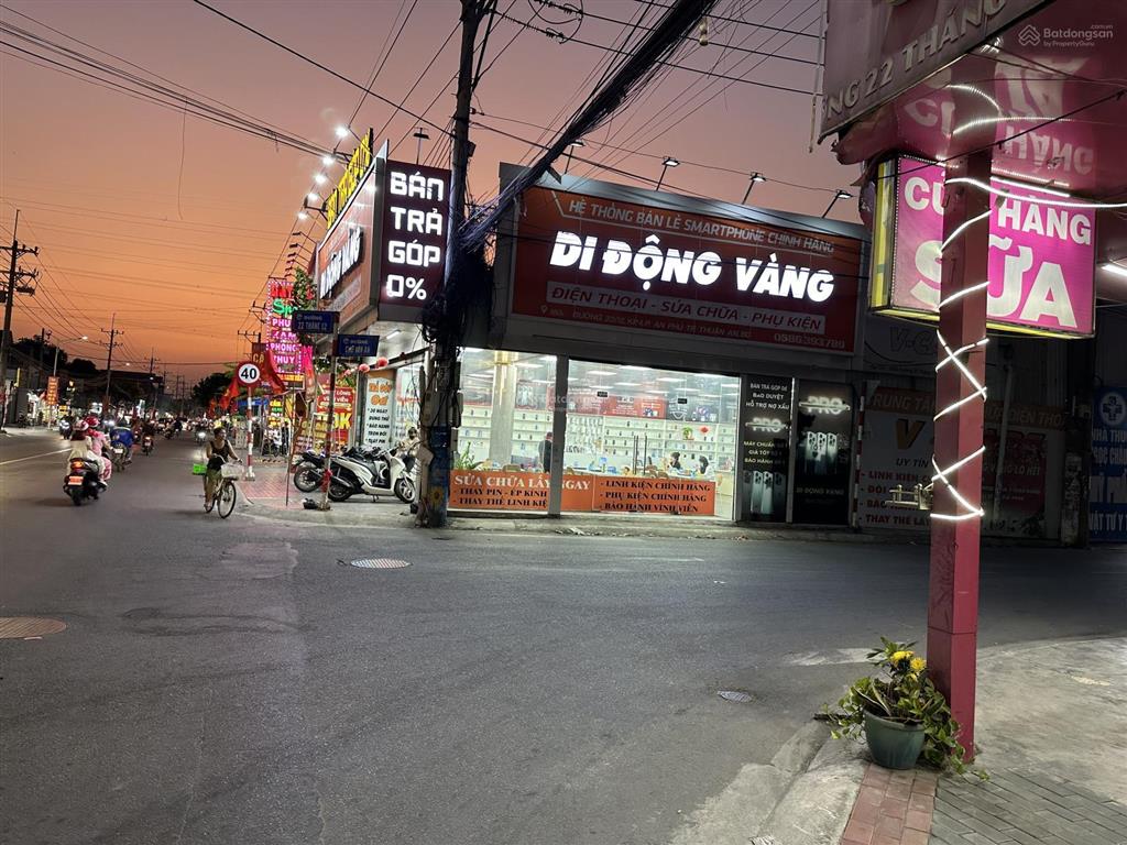 Chủ ngợp, bán đất 511.2m2. tặng nhà trọ thu nhập 30tr. đường lớn thông, vị trí cực tốt. 0366 236 ***
