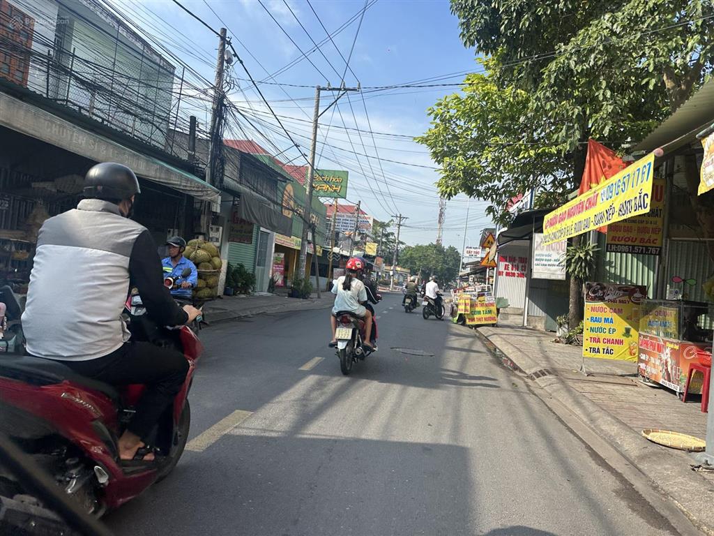 Chủ ngợp bán gấp. đất ngay vòng xoay an phú thuận an, giá chỉ 25 tỷ, gần 1000m2. 0366 236 ***