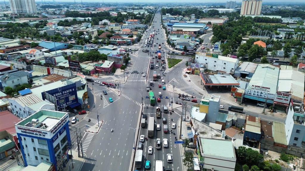 Chủ ngợp, bán 1.100m2 đất ngay dt743, cách vòng xoay an phú 1km, sát miếu ông cù. 0366 236 ***