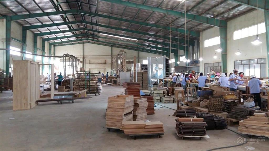 Bán xưởng phú an, thu nhập 200 triệu. dt 7296m2. giấy tờ đầy đủ.  0366 236 ***