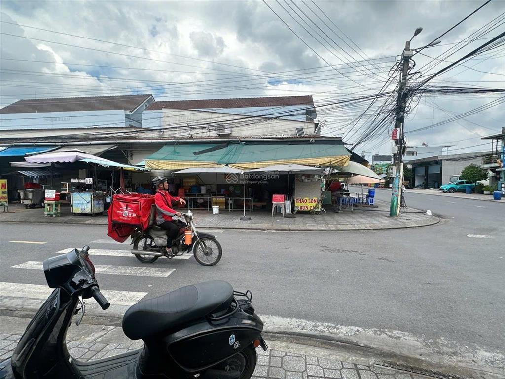 Chính chủ bán lô góc 2 mặt tiền d4  n6 kdc thuận giao  dòng tiền 35 tr/tháng. 0366 236 ***