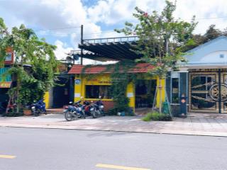 Hàng ngộp, chính chủ gửi cần bán gấp lô đất vàng mặt tiền d8  kdc thuận giao. 0366 236 ***