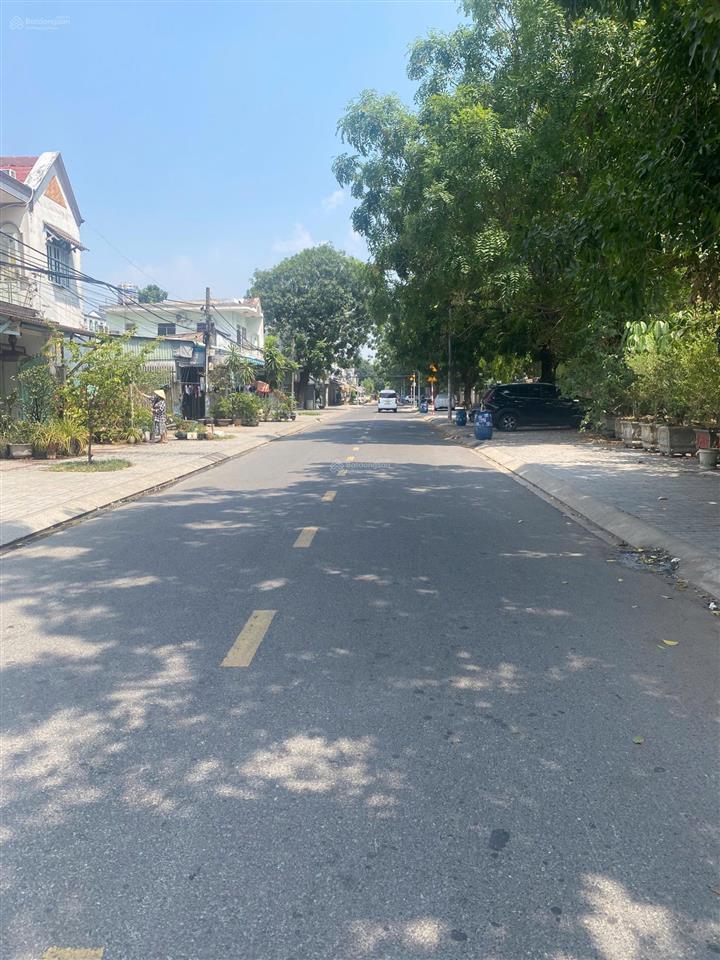 Giảm sâu, còn 7,9tỷ. cặp nhà trọ kdc thuận giao. bán nhanh.  0366 236 ***