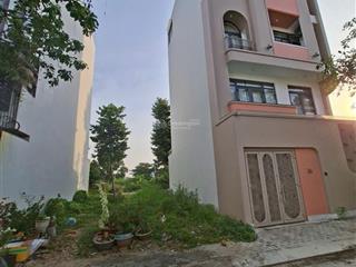 Bán nhà dự án nam rạch chiếc phường an phú q2. hầm 4 lầu dtssd. 362m2. giá. 20 tỷ