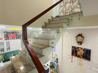 Hiếm! 90m2 đất ngay cách mạng tháng tám (4.5x20m) 3 tầng chỉ 9.8 tỷ