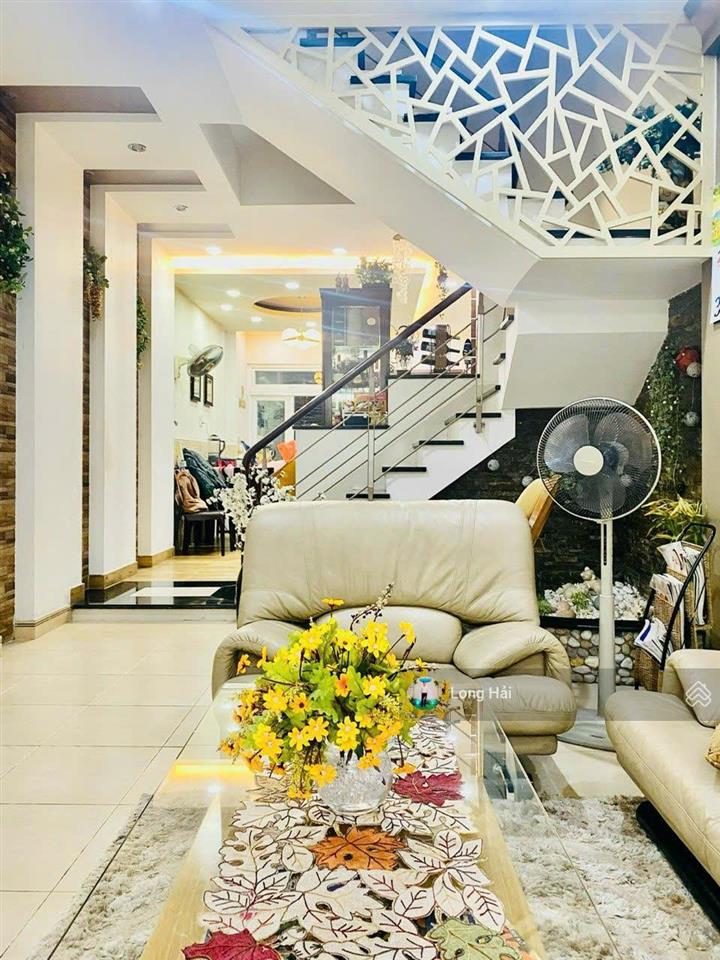 Hạ 500tr! hẻm rộng 6m bàu cát phường 14 tân bình (4x16m) 1 trệt 2 lầu chỉ 9,5 tỷ.