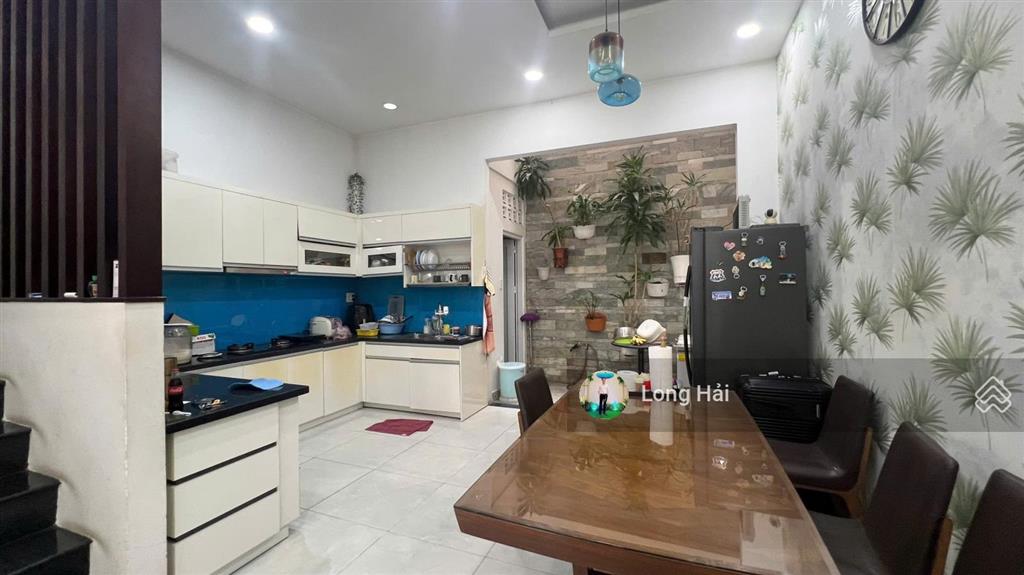(sốc) hẻm ô tô khu k300 ngay a4 p.12 tân bình (4.3x11m) 2 tầng lầu chỉ 8,2 tỷ