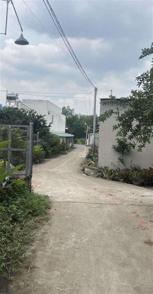 Bán đất sổ riêng thổ cư 20x50m gần chợ thạnh phú  vĩnh cửu cần thanh khoản