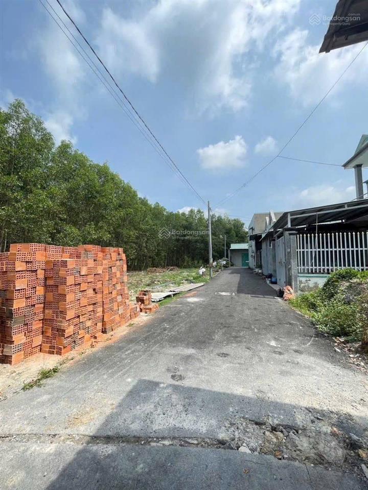 Bán đất sổ riêng thổ cư 20x50m gần chợ thạnh phú  vĩnh cửu cần thanh khoản