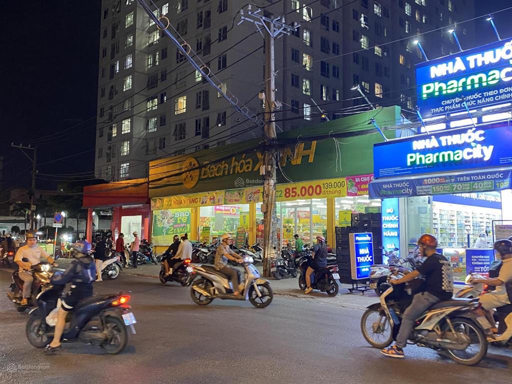 Cho thuê mặt tiền kinh doanh nguyên căn  vị trí đẹp bậc nhất phường phú thạnh, 186 bình long