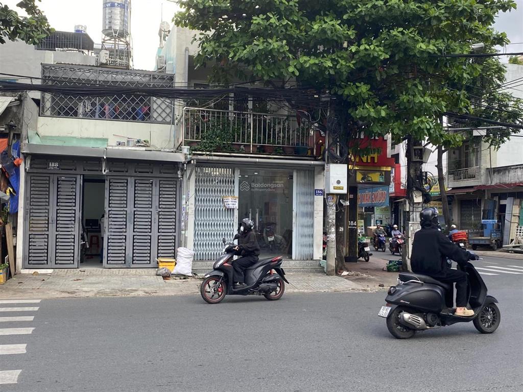 Cho thuê mặt tiền kinh doanh nguyên căn  vị trí đẹp bậc nhất phường phú thạnh, 186 bình long