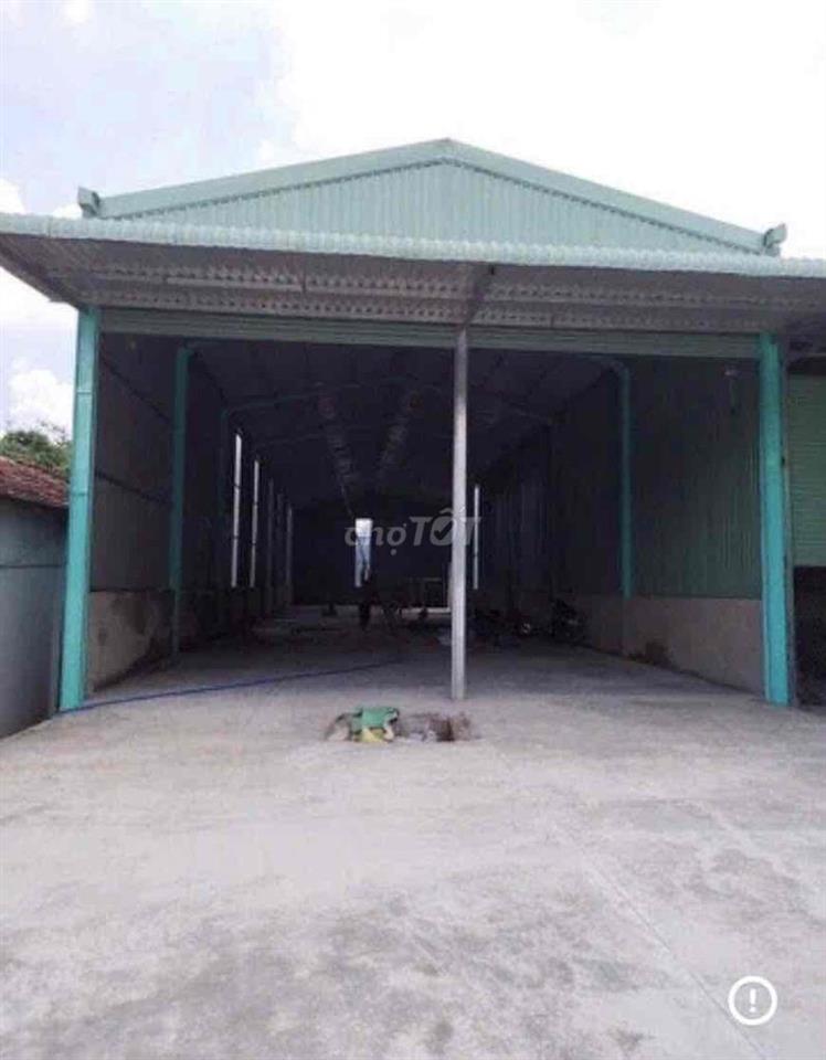 cho thuê xưởng 550m giá 22tr