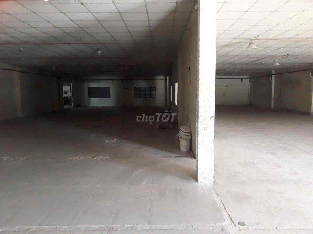 xưởng cho thuê giá quá hạt dẻ 220tr 4000m