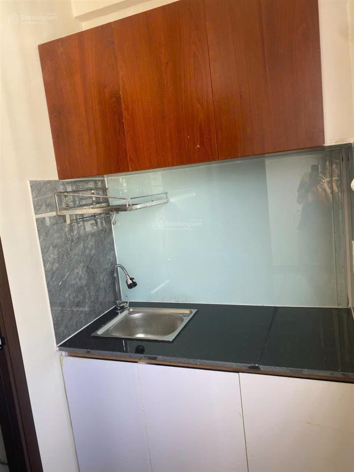 Chính chủ cho thuê căn hộ dịch vụ tại green town bình tân, 30m2, full, giá 4.3tr0901 072 ***