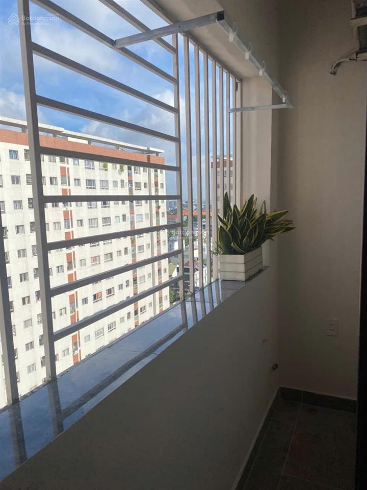 Cho thuê phòng trọ mới tại chung cư green town, phường bình tân, 26m2, giá 3,9t, full0901 072 ***