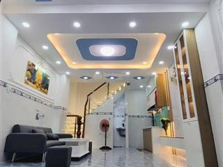 Bán nhà mới đẹp 3 phòng ngủ sát mặt tiền chợ ba đình p10. q8