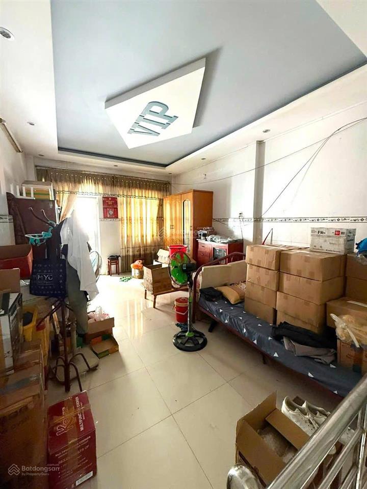 Bán nhà 4 tầng hẻm đẹp 4m âu dương lân, phường 3, quận 8