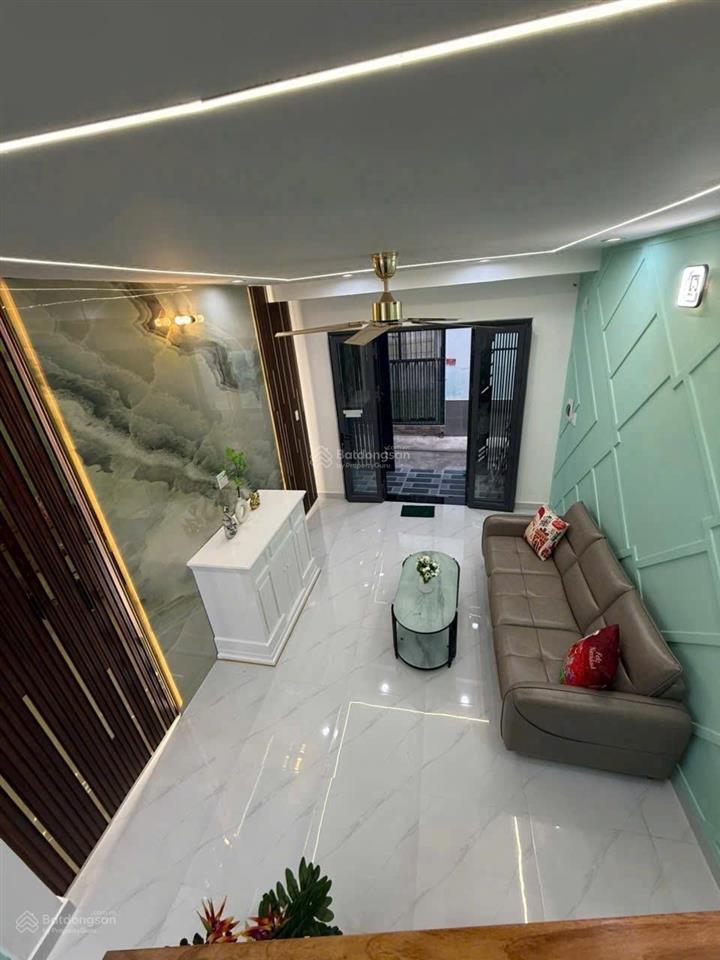 Bán nhà mới đẹp âu dương lân p3. q8  giá 4,5 tỷ (tl)