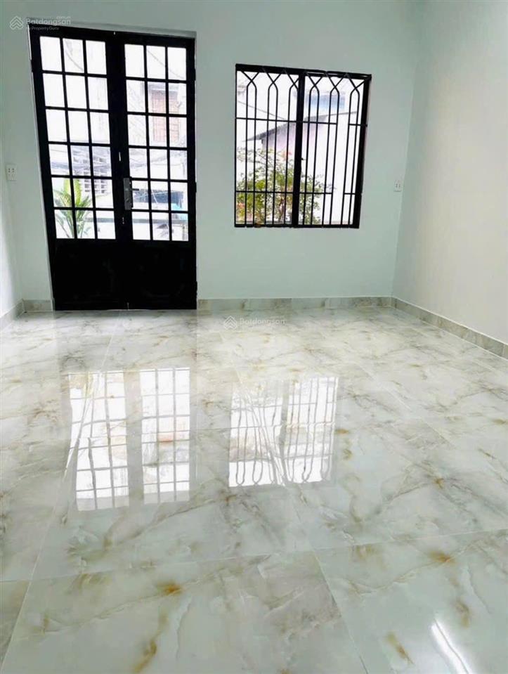 Bán nhà 2 tầng (3pn) sát mặt tiền tùng thiện vương, p12, q8