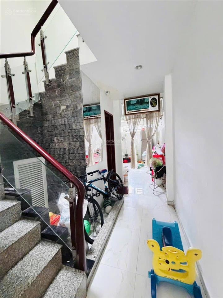 Bán nhà 3 tầng (50m2 đất sát mặt tiền phạm thế hiển p4, q8)