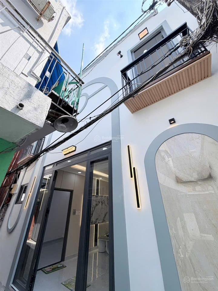 Bán nhà mới 3pn sát mặt tiền hưng phú p9. q8